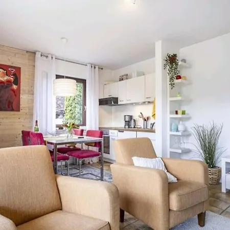 Mit Kamin-sonnendurchflutet-balkon Appartement *